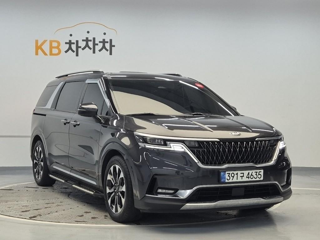 KIA Carnival - Vista 4