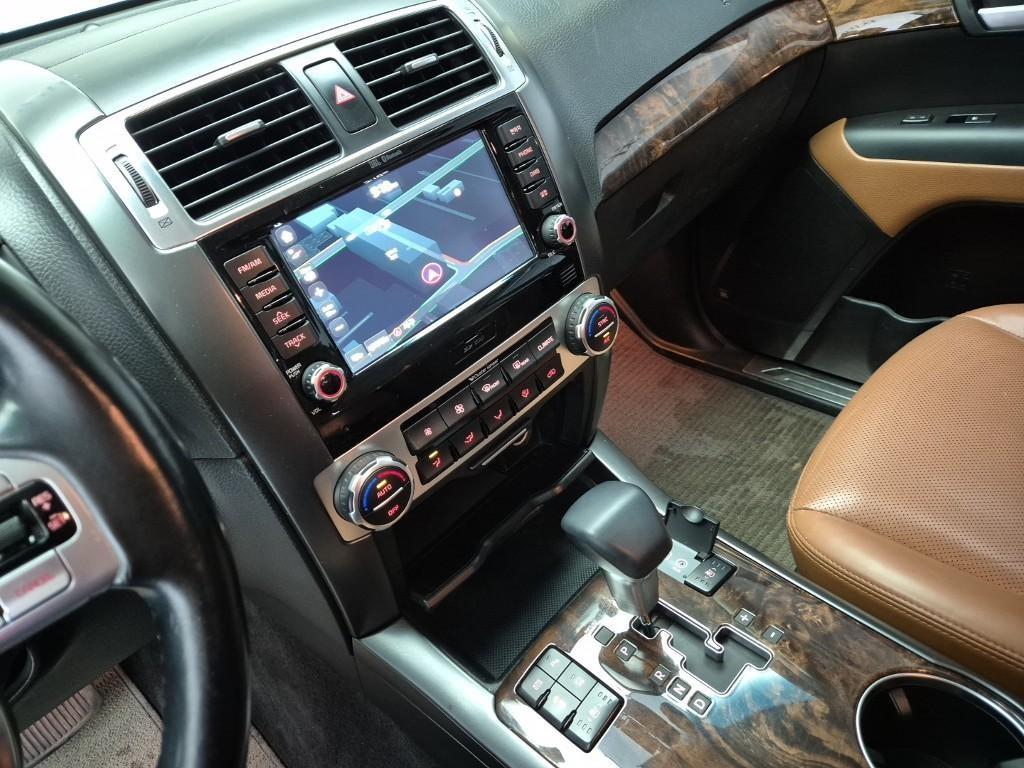 KIA Mohave - Vista 10