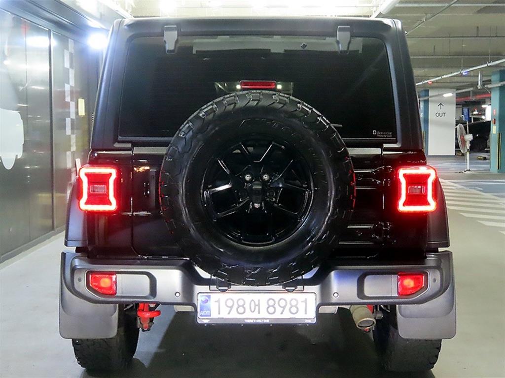 Jeep Wrangler - Vista 5