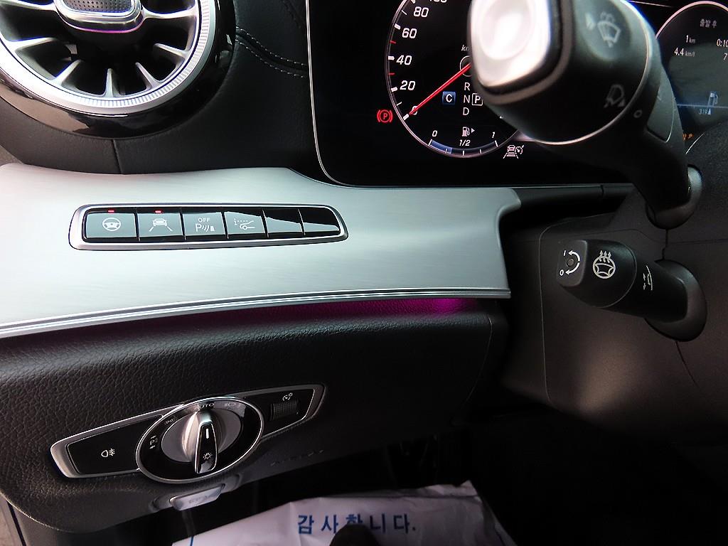 Mercedes Benz CLS Class - Vista 12