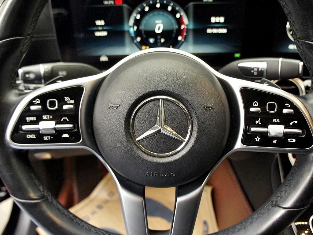 Mercedes Benz E class 2019 Negro - Importación desde Corea - HF Imports Iquique - Foto 8