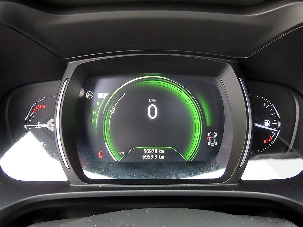 SAMSUNG QM6 - Vista 9