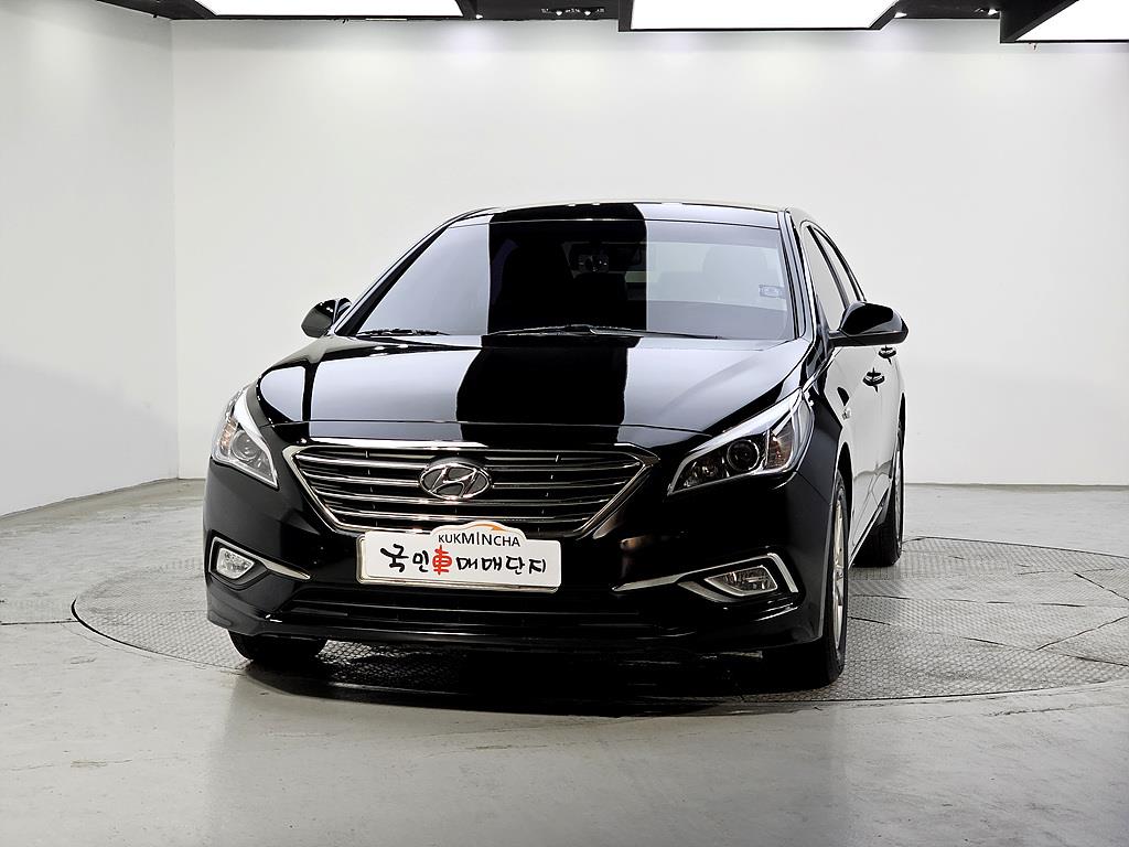 HYUNDAI Sonata - Vista 2