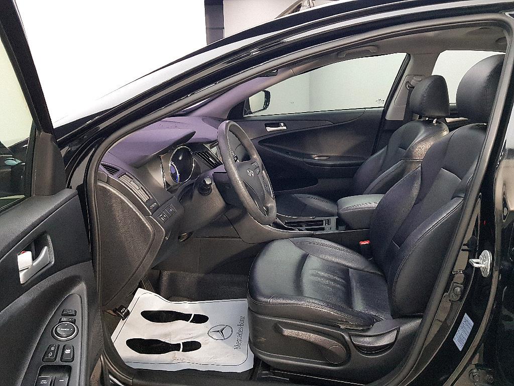 HYUNDAI Sonata - Vista 8