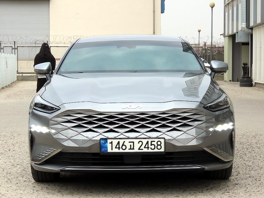 KIA K8 2023 Gris - Importación desde Corea - HF Imports Iquique - Foto 1