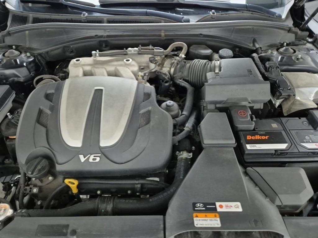 HYUNDAI Grandeur - Vista 5