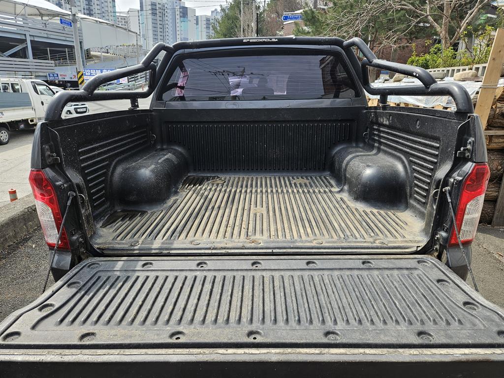 Ssangyong Korando 2017 Gris - Importación desde Corea - HF Imports Iquique - Foto 16