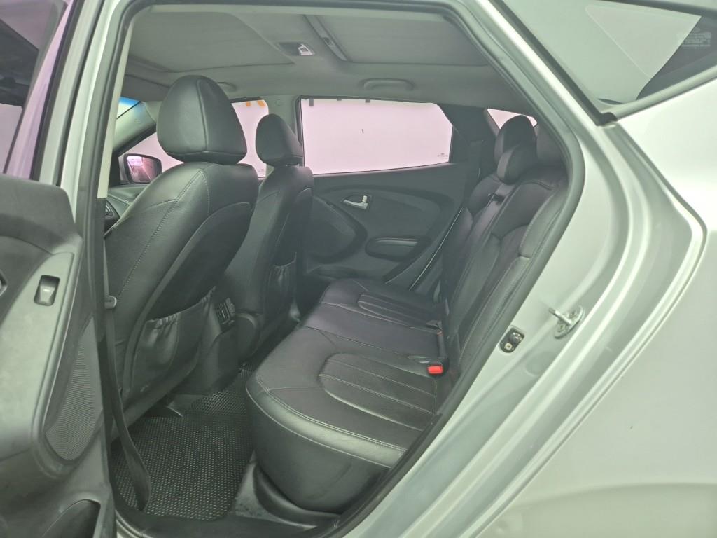 HYUNDAI Tucson - Vista 12