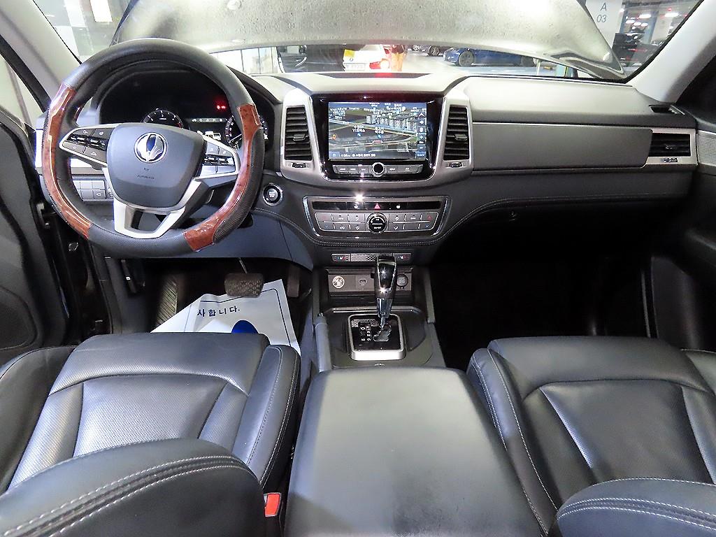 Ssangyong Rexton - Vista 10