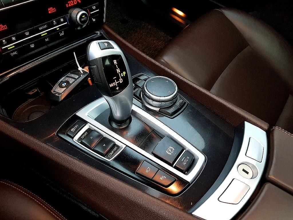 BMW Gran Turismo - Vista 12