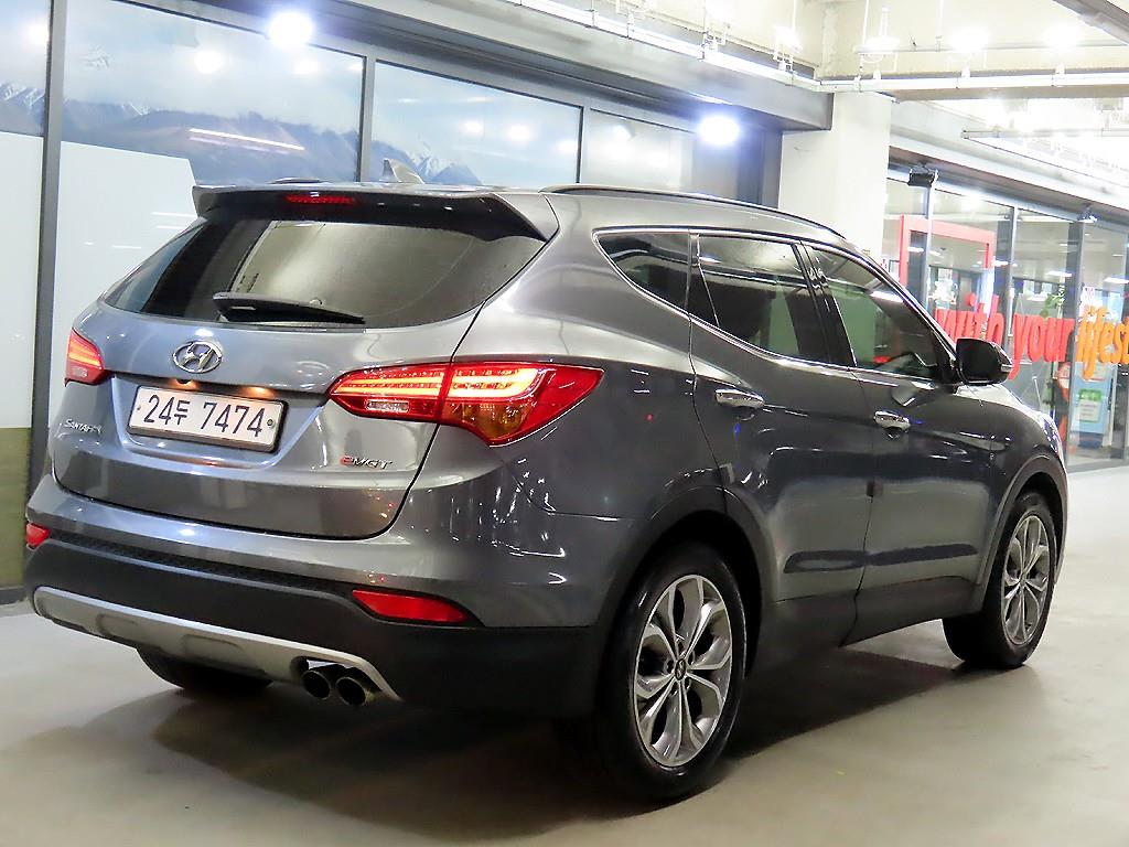 HYUNDAI Santa Fe - Vista 4