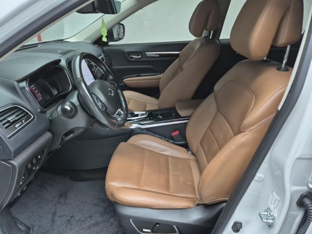 SAMSUNG QM6 - Vista 11