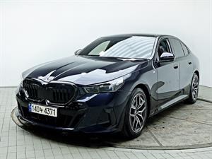 BMW 5 Series - Vista 4