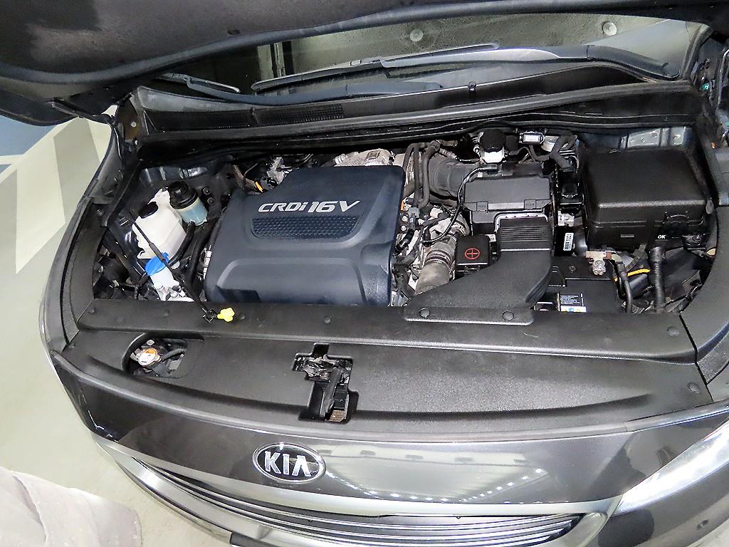 KIA Carnival 2017 Gris - Importación desde Corea - HF Imports Iquique - Foto 19