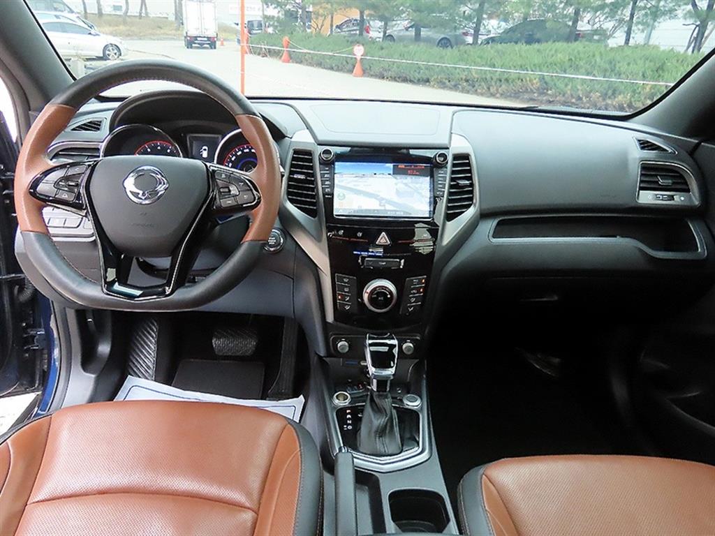 Ssangyong Tivoli - Vista 7