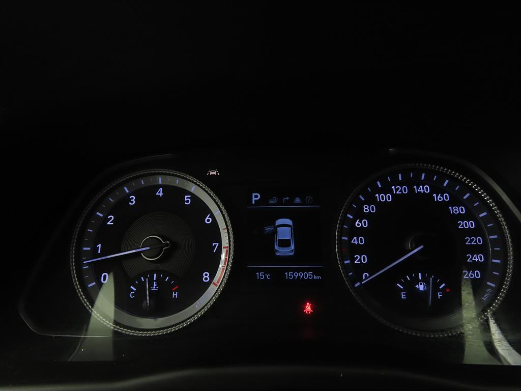 HYUNDAI Sonata - Vista 9