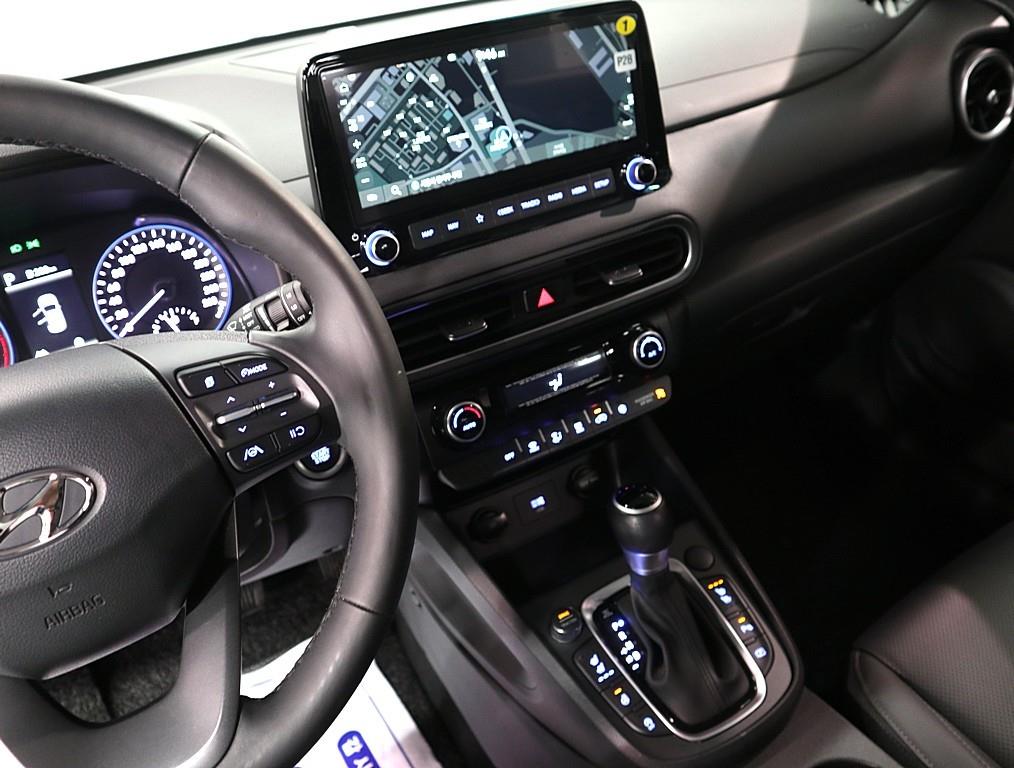 HYUNDAI Kona - Vista 11