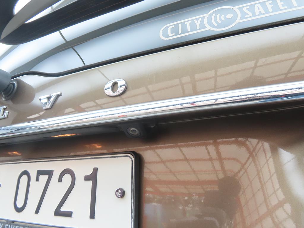 Volvo XC70 2016 Café - Importación desde Corea - HF Imports Iquique - Foto 16