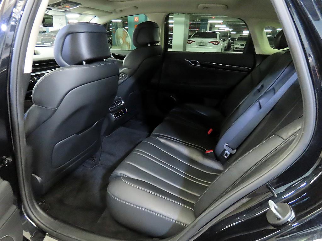 Genesis G80 - Vista 7