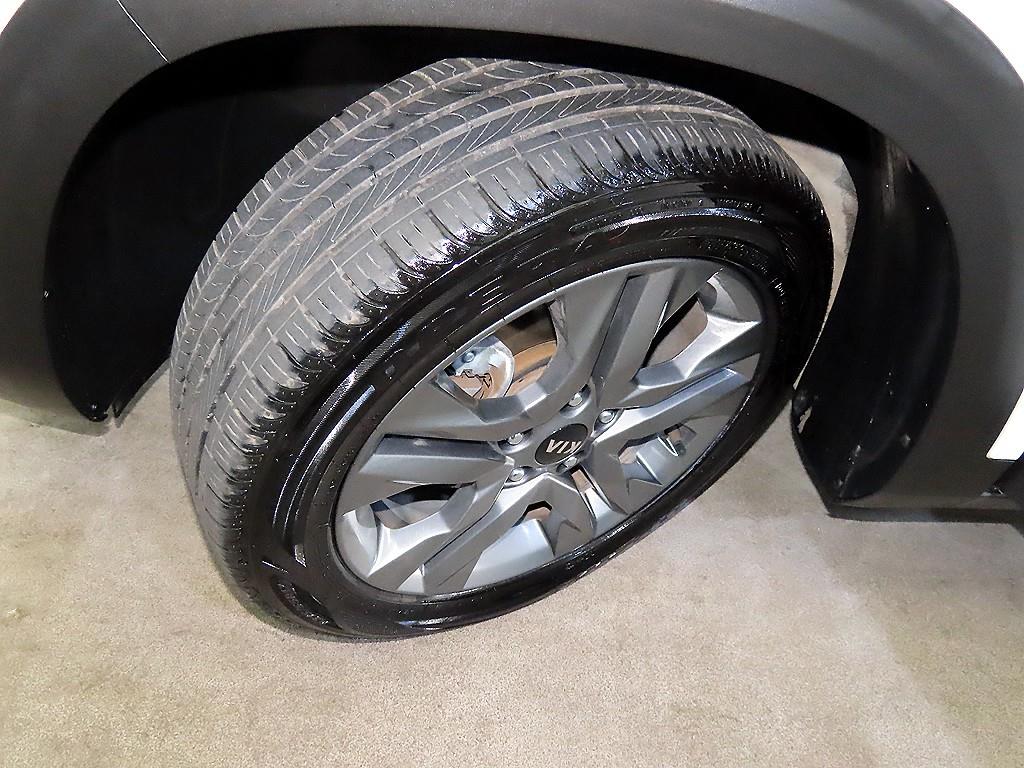 KIA Seltos 2022 Blanco - Importación desde Corea - HF Imports Iquique - Foto 19