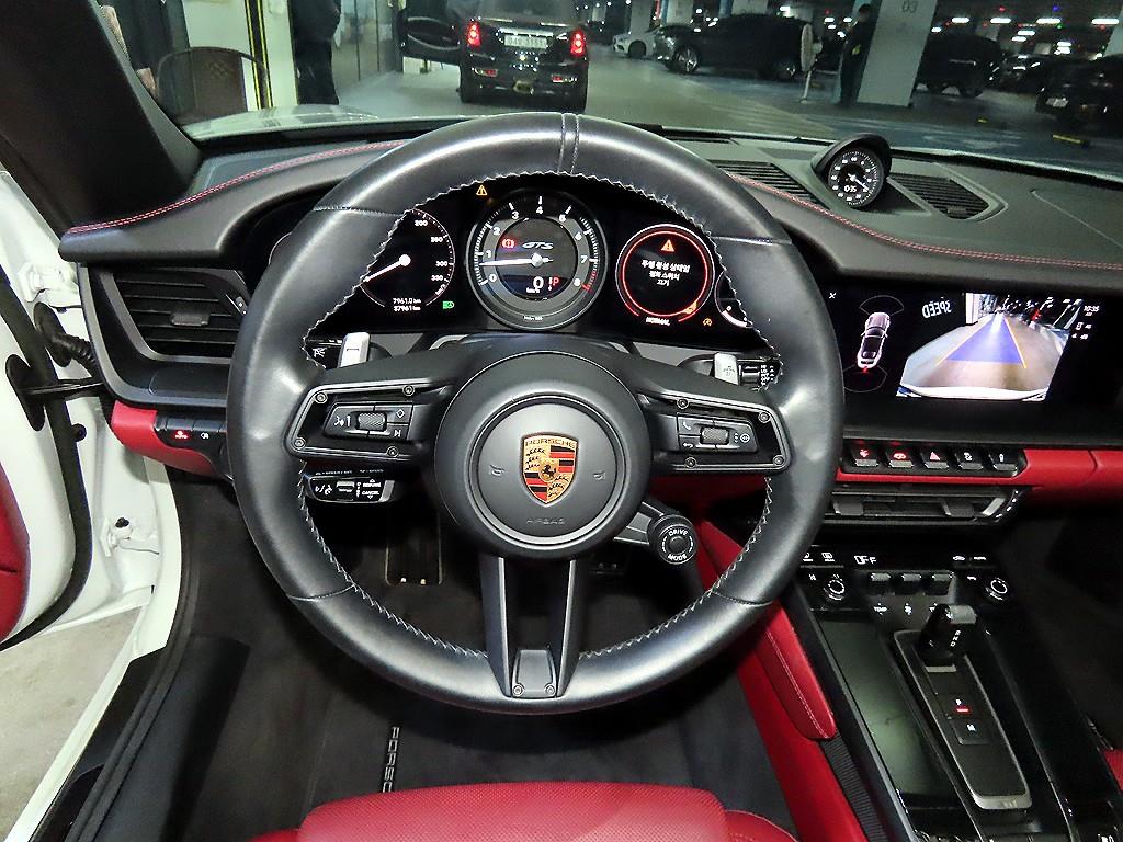 Porsche 911 - Vista 11