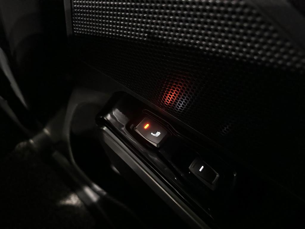 Ssangyong Tivoli 2023 Rojo - Importación desde Corea - HF Imports Iquique - Foto 18