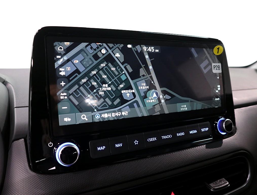 HYUNDAI Kona - Vista 12