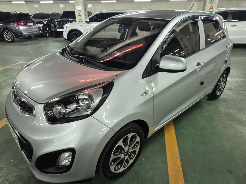 KIA Morning - Vista 5