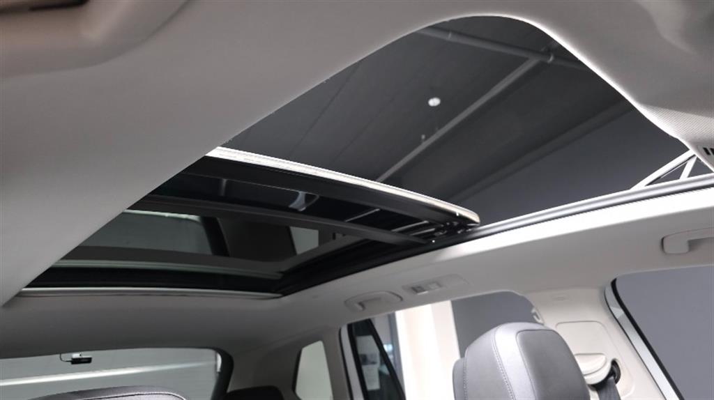 Volkswagen Tiguan 2018 Blanco - Importación desde Corea - HF Imports Iquique - Foto 17