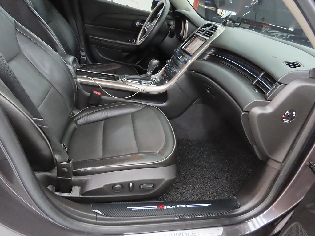 Chevrolet Malibu - Vista 7