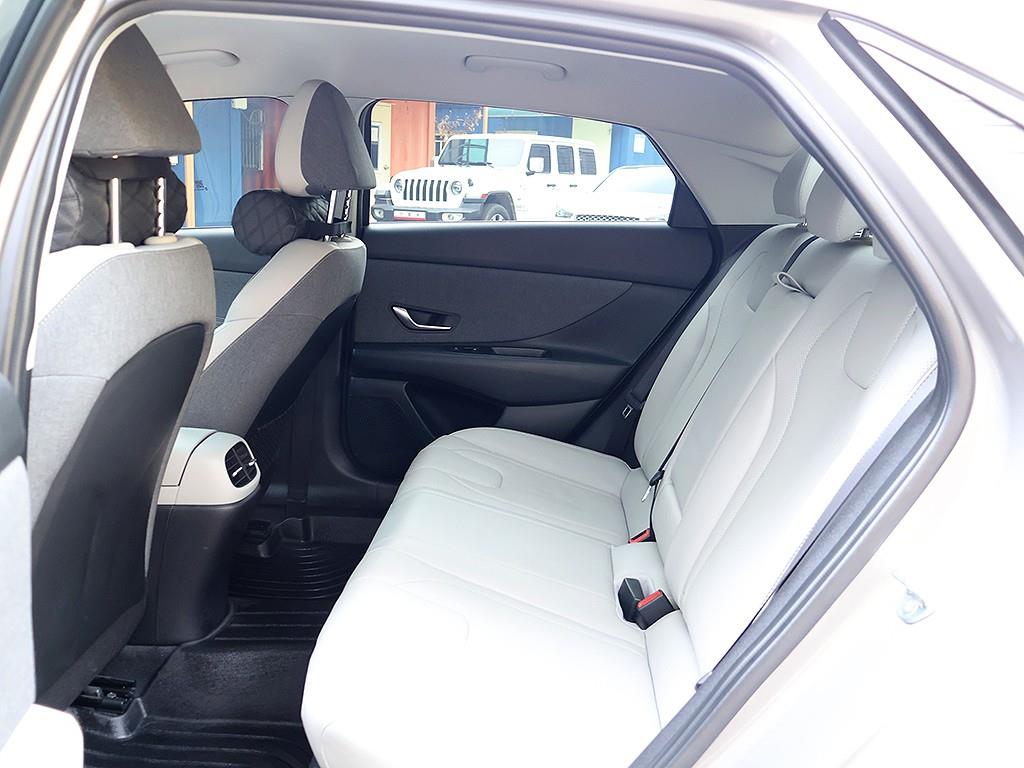 HYUNDAI Avante 2021 Gris - Importación desde Corea - HF Imports Iquique - Foto 13