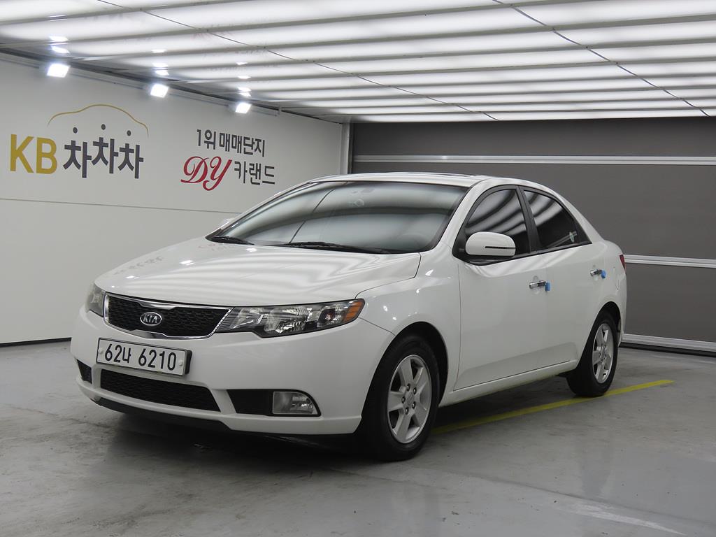 KIA Forte 2011 Blanco - Importación desde Corea - HF Imports Iquique - Foto 1