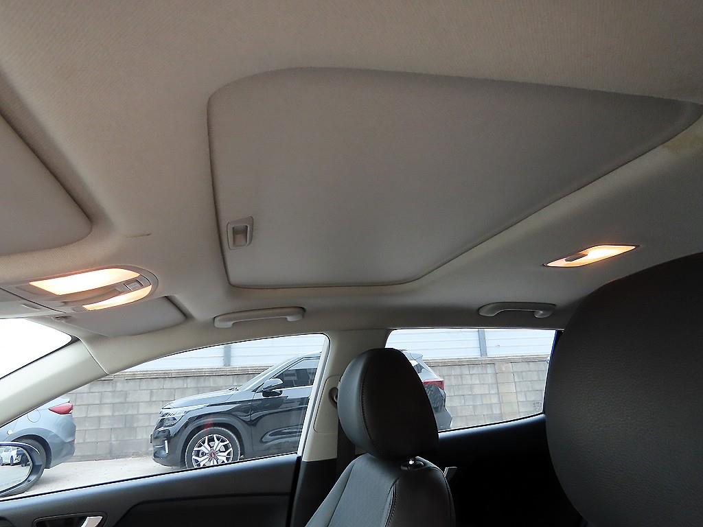 KIA Stonic 2019 Blanco - Importación desde Corea - HF Imports Iquique - Foto 18