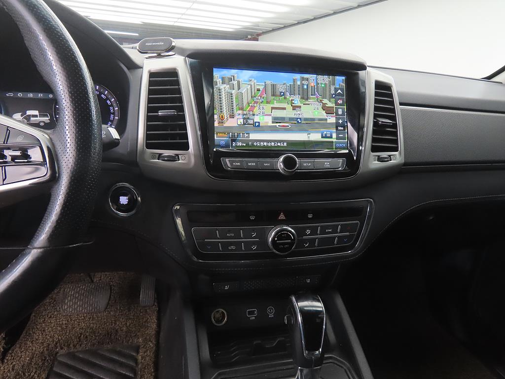 Ssangyong Rexton - Vista 10