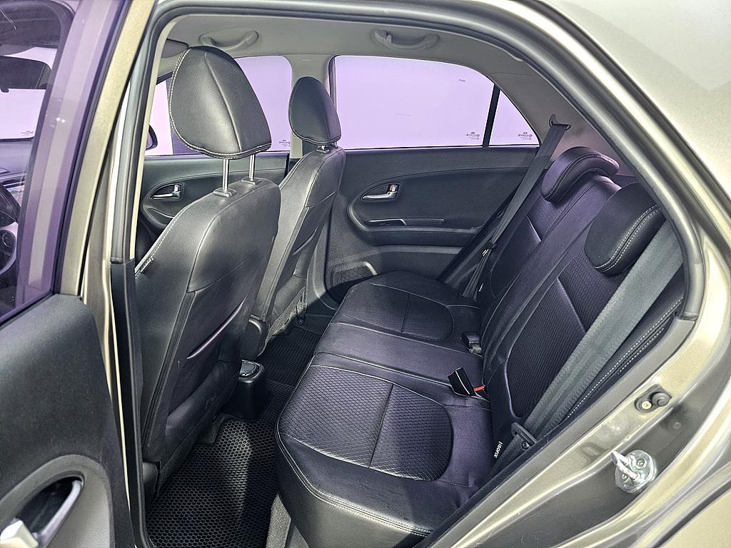 KIA Morning - Vista 8