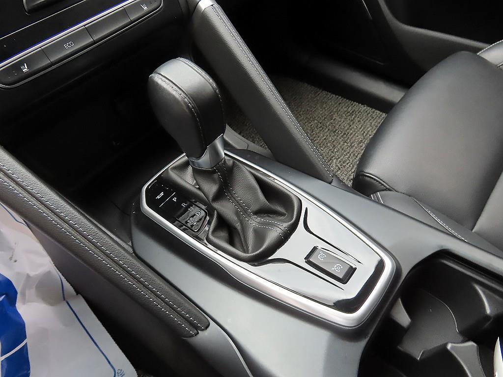 SAMSUNG QM6 - Vista 10