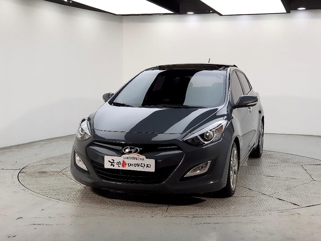 HYUNDAI i30 - Vista 2