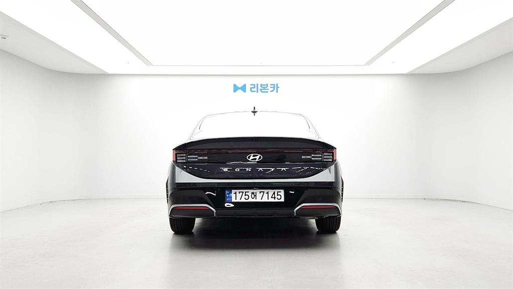 HYUNDAI Sonata - Vista 5