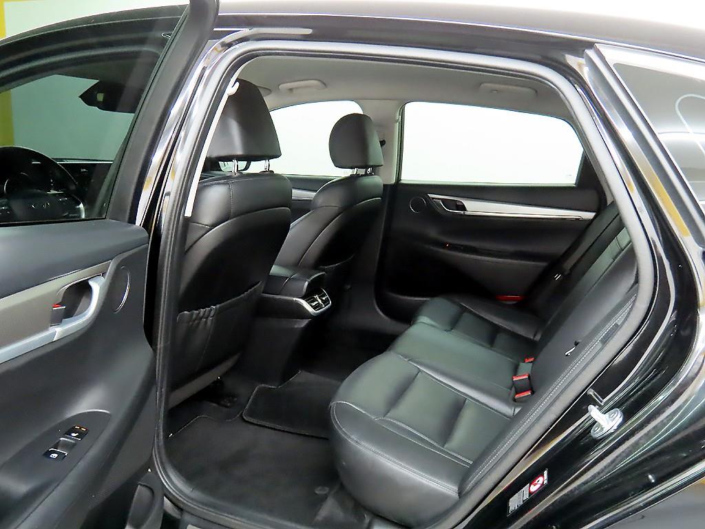 HYUNDAI Grandeur - Vista 6