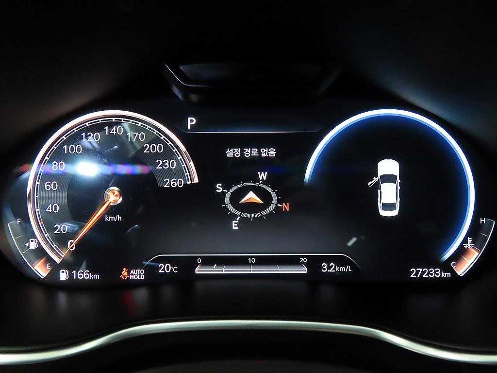 Genesis G80 - Vista 9