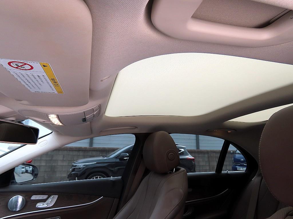 Mercedes Benz E class 2019 Blanco - Importación desde Corea - HF Imports Iquique - Foto 16