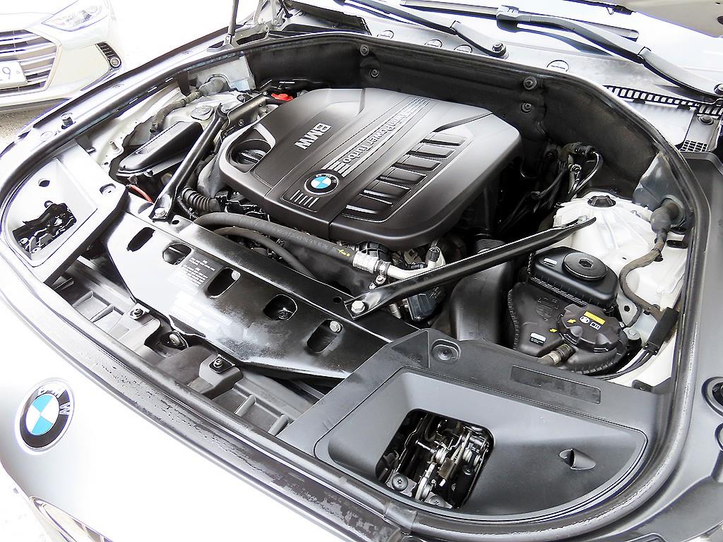 BMW Gran Turismo 2016 Plateado - Importación desde Corea - HF Imports Iquique - Foto 19