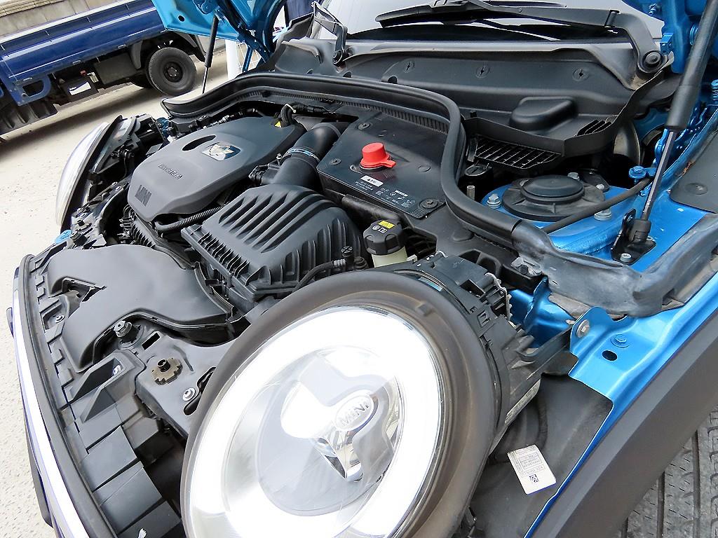 Mini Cooper 2018 skyblue - Importación desde Corea - HF Imports Iquique - Foto 18