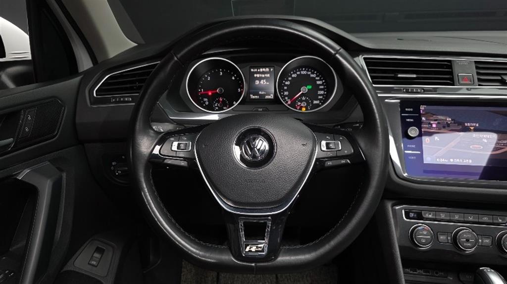 Volkswagen Tiguan - Vista 12