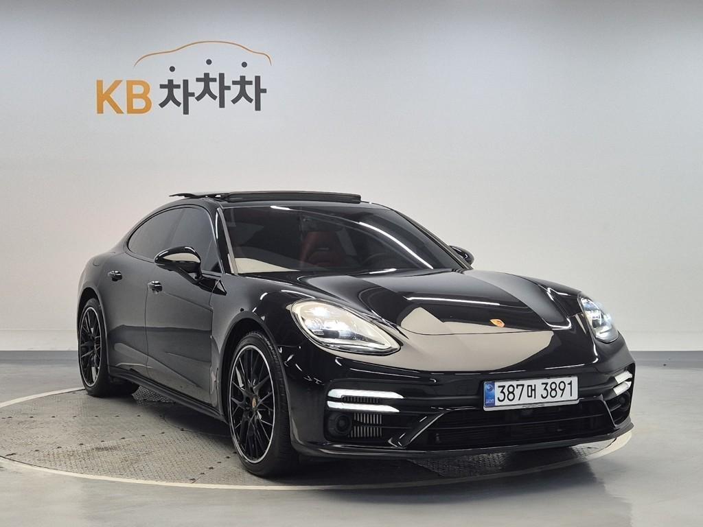 Porsche Panamera - Vista 4