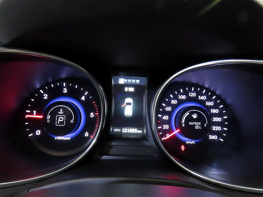 HYUNDAI Santa Fe - Vista 9