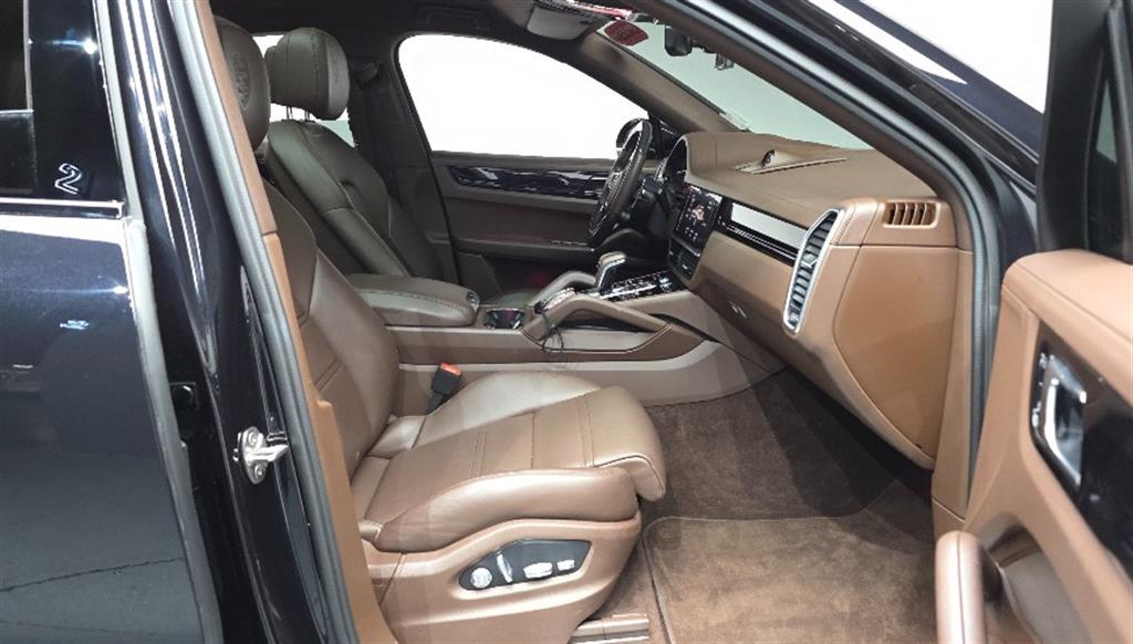 Porsche Cayenne - Vista 10