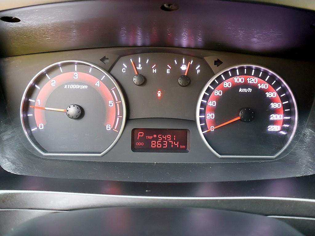 Ssangyong Korando - Vista 11