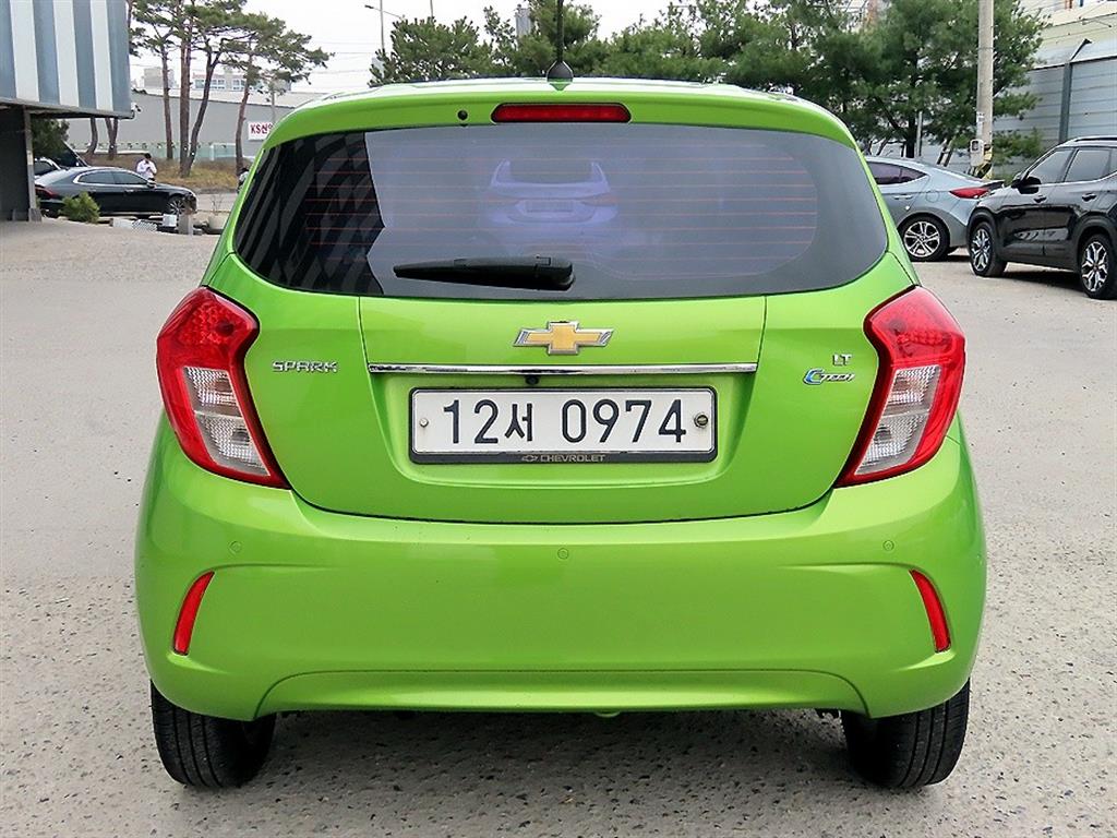 Chevrolet Spark - Vista 4