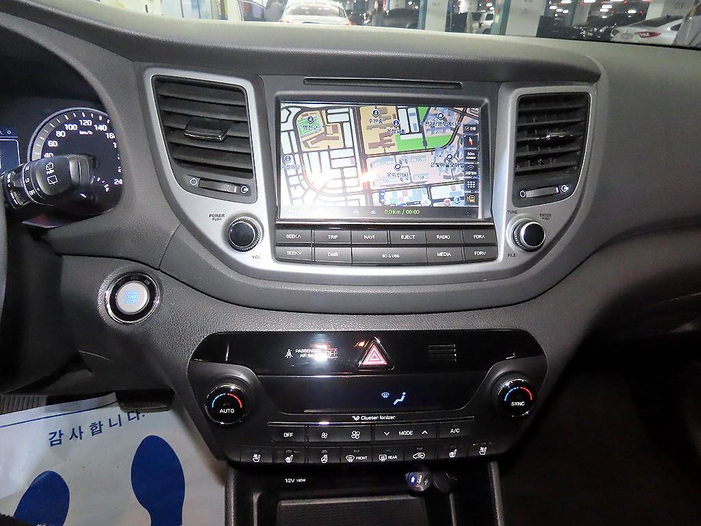 HYUNDAI Tucson - Vista 11